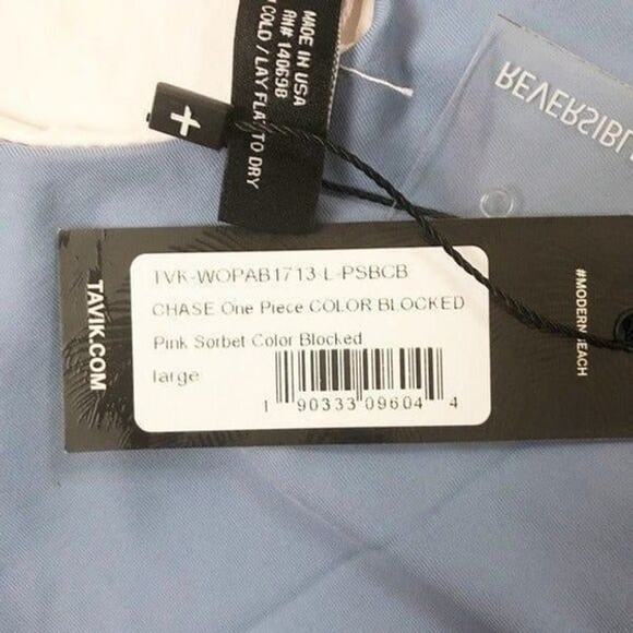 Tavik Chase Reversible Colorblock Swim Large NWT - Picture 7 of 7